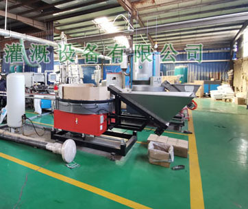 內(nèi)鑲貼片滴灌帶特點(diǎn)：